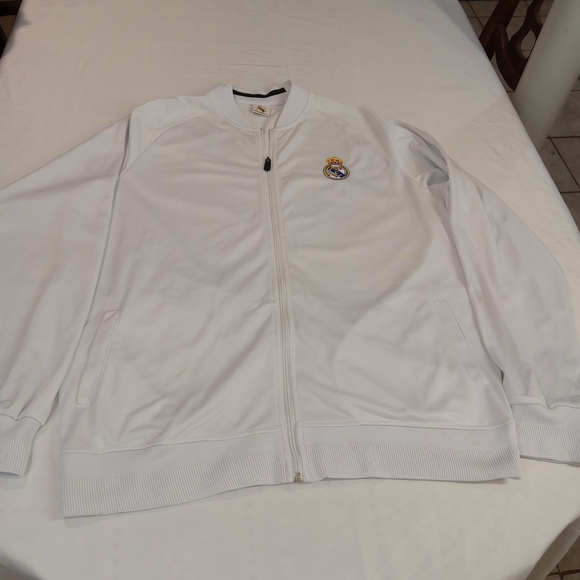 Real Madrid White Zip-Up Jacket with Embroidered Logo Size XL - Picture 1 of 16